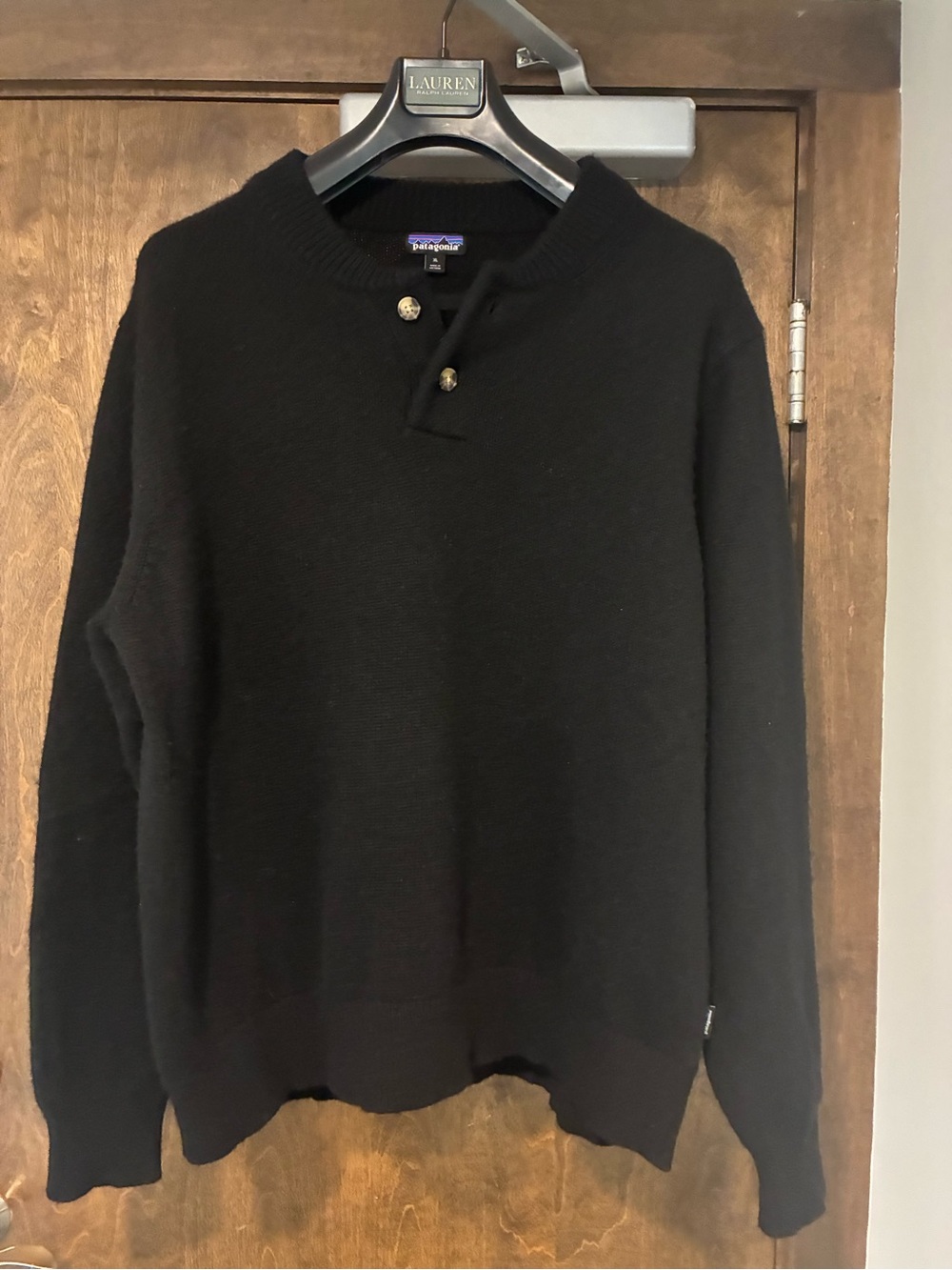 Mens XL Patagonia recycled wool button sweater